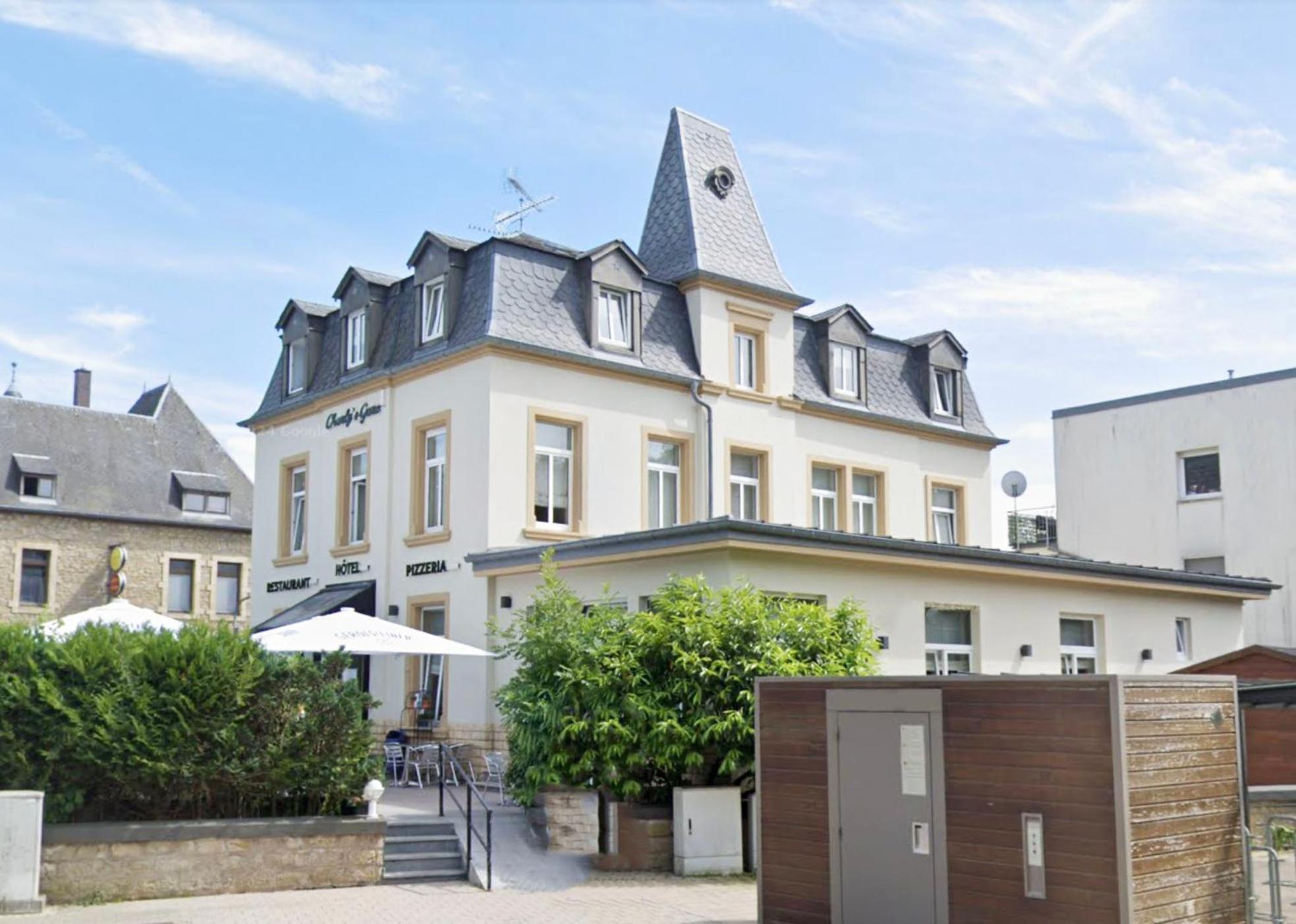 Charly'S Gare Hotel Senningerberg Eksteriør billede
