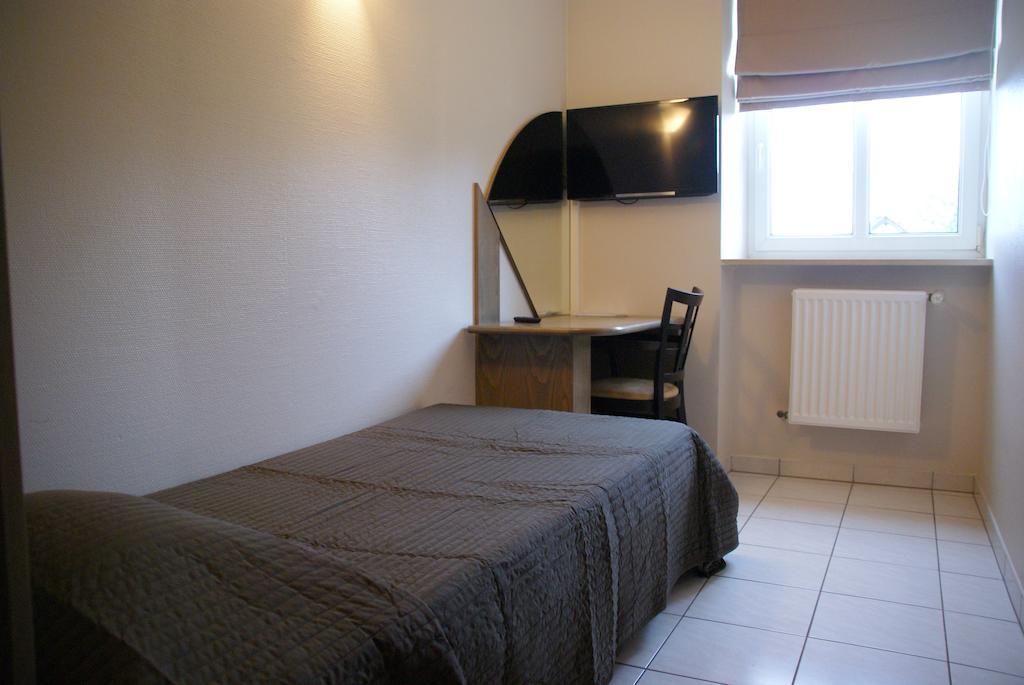 Charly'S Gare Hotel Senningerberg Værelse billede